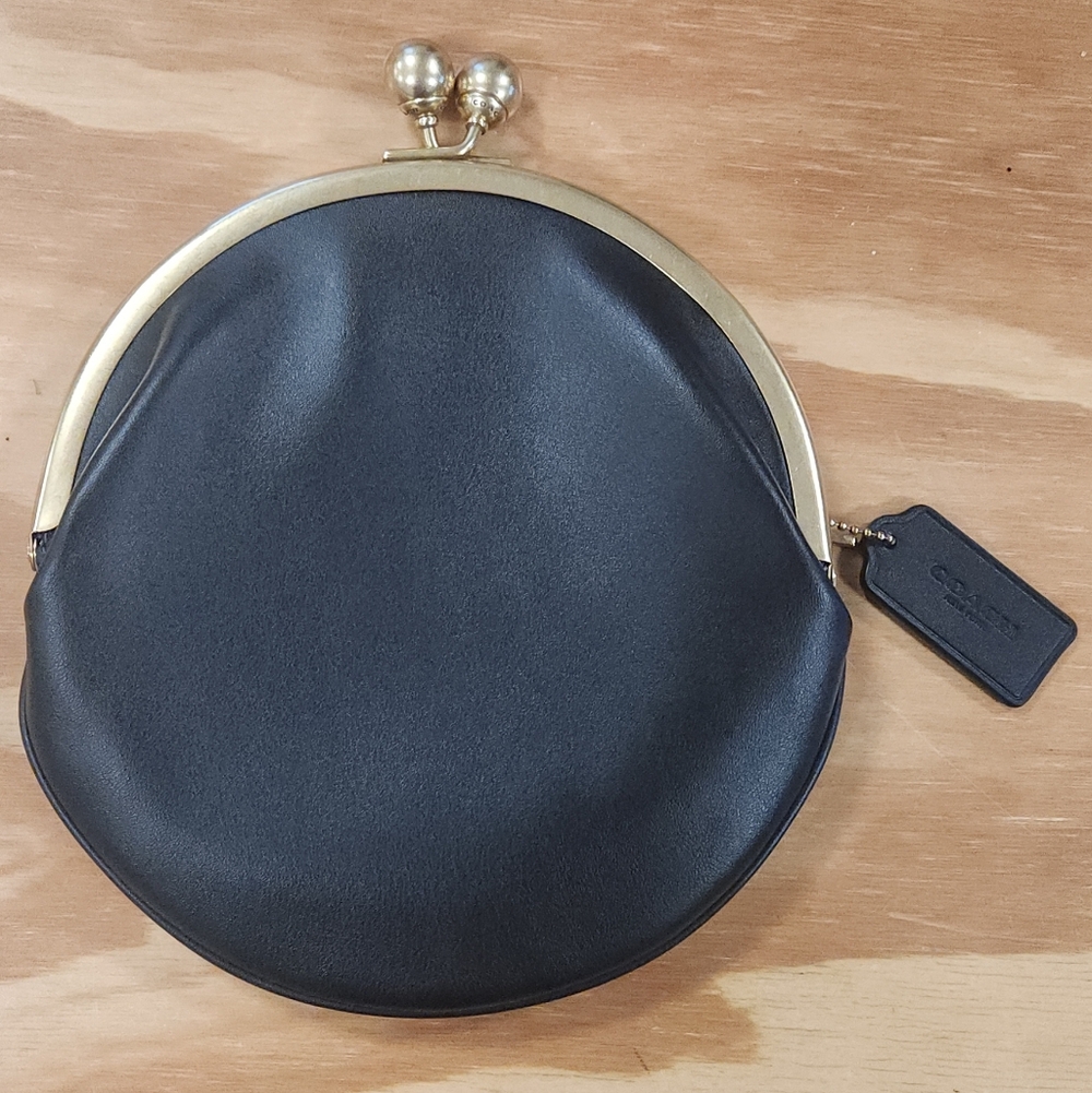Coach Kisslock Pouch 20 - Picture 2 of 13